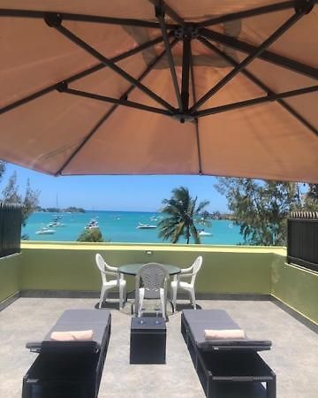 Ocean-View Penthouse With Roof Terrace, Grand Baie, Waterside Complex Apartment The Vale Exterior photo